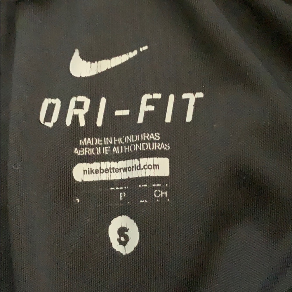 Men’s Black Nike Athletic Shorts - Picture 2 of 2